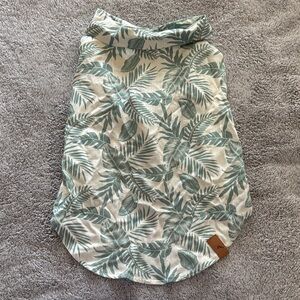 Tommy Bahama Green Leaf Print Dog Shirt